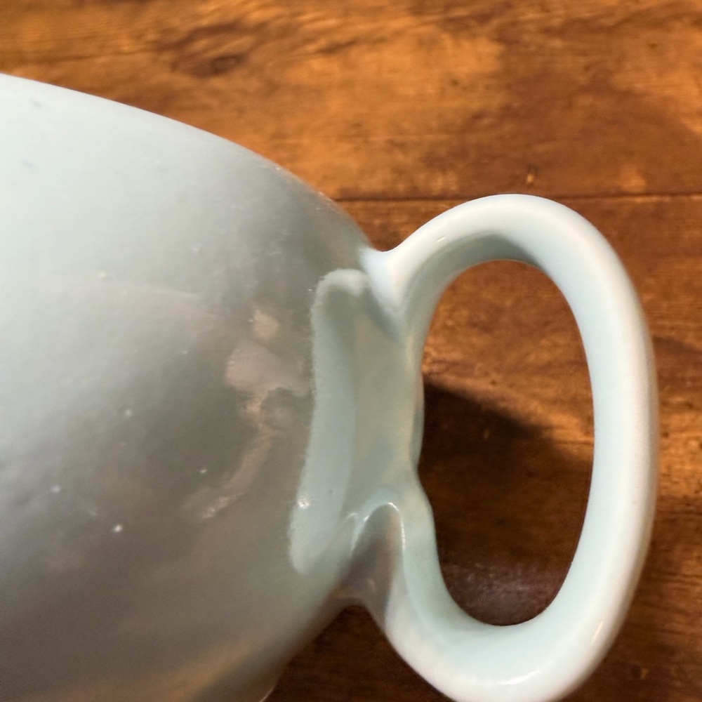 Gravy Boat in a Robins Egg Shade. VINTAGE - Picture 5 of 6